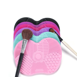 Makeup brush cleaner board