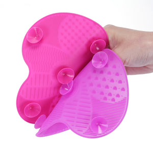 Makeup brush cleaner board