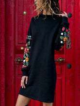 Load image into Gallery viewer, Long sleeve dresses above the knee elegant multi colour for all seasons.